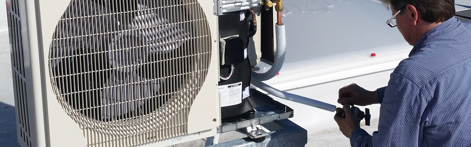 Wartung und Reparatur Klimageräte Klimaanlagen